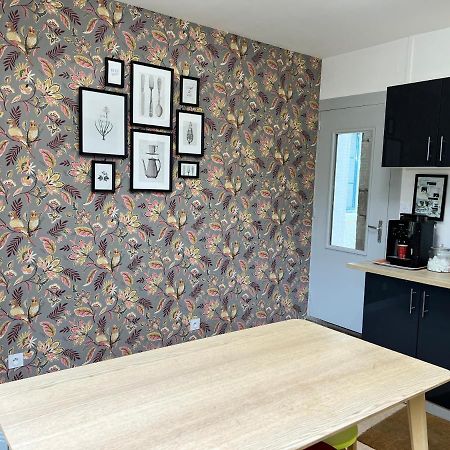 La Maison Des Amis Nuits Exteriör bild