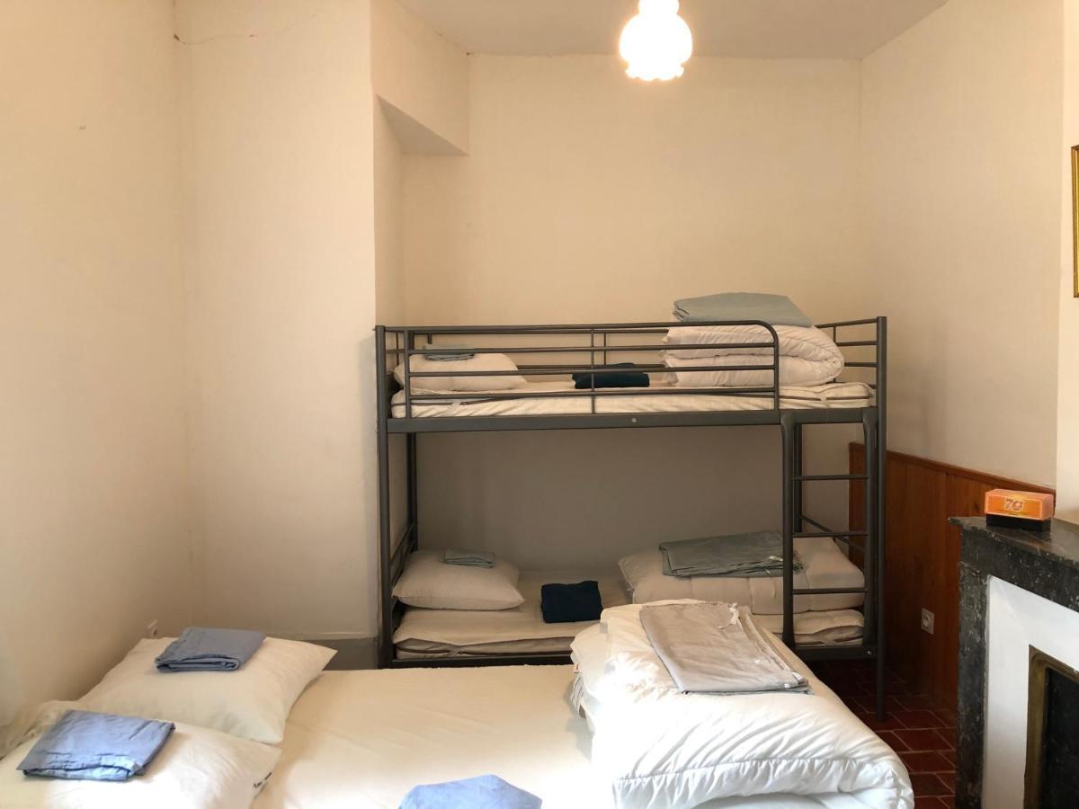 La Maison Des Amis Nuits Exteriör bild